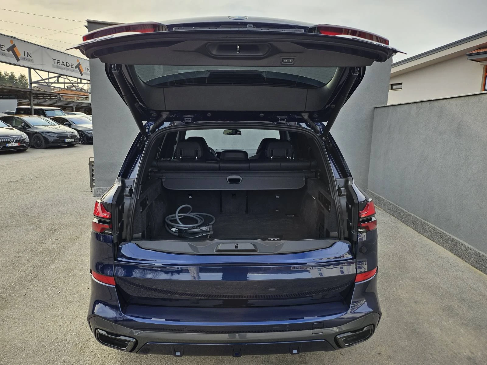 BMW X5 xDRIVE 50E - изображение 8