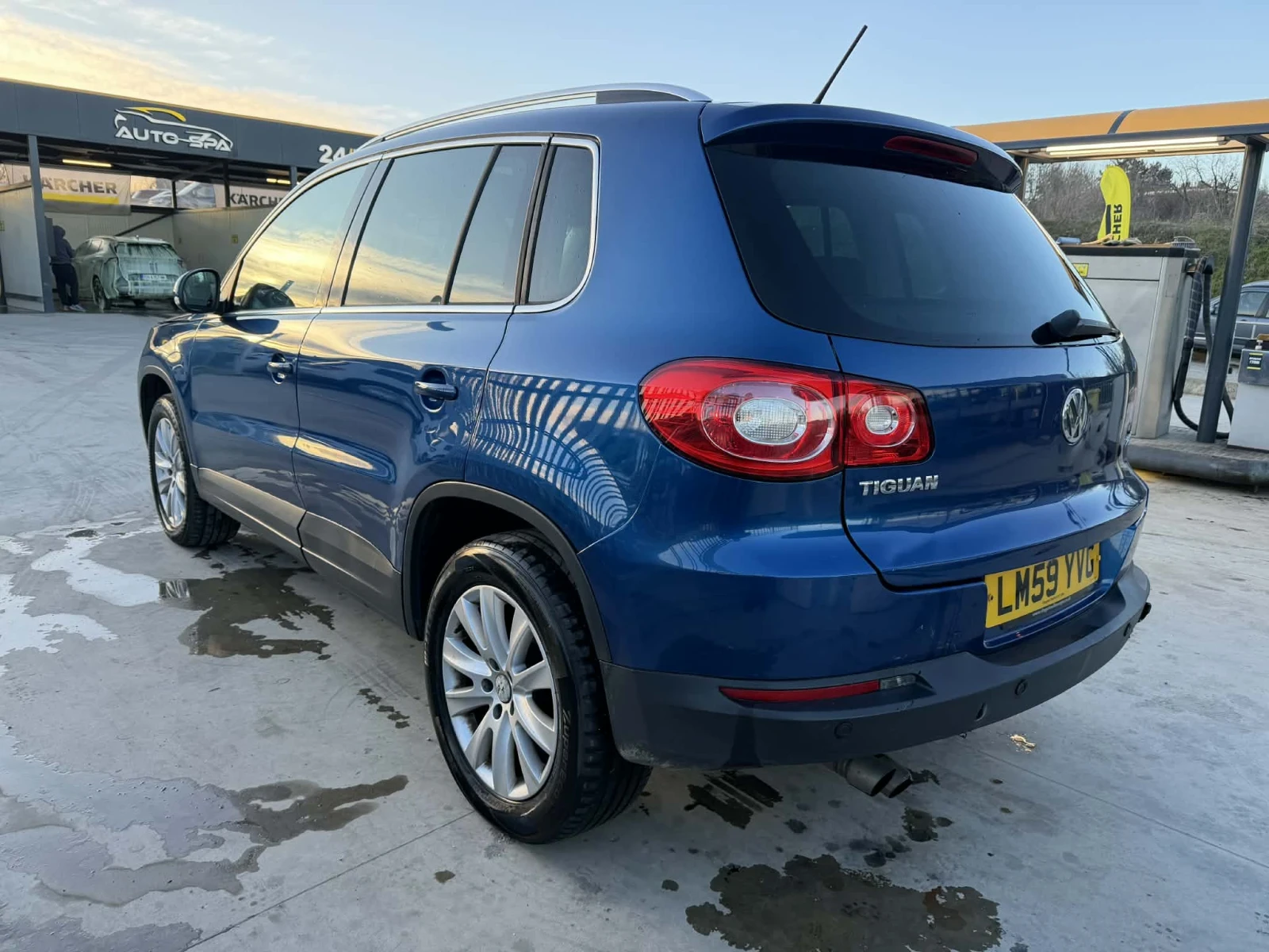 VW Tiguan, снимка 4 - Автомобили и джипове - 53787195