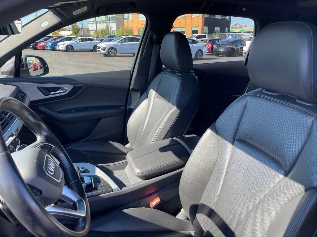 Audi Q7 55 TFSI* Progressiv* АвтоКредит* (ЦЕНА ДО БГ), снимка 11 - Автомобили и джипове - 54001001