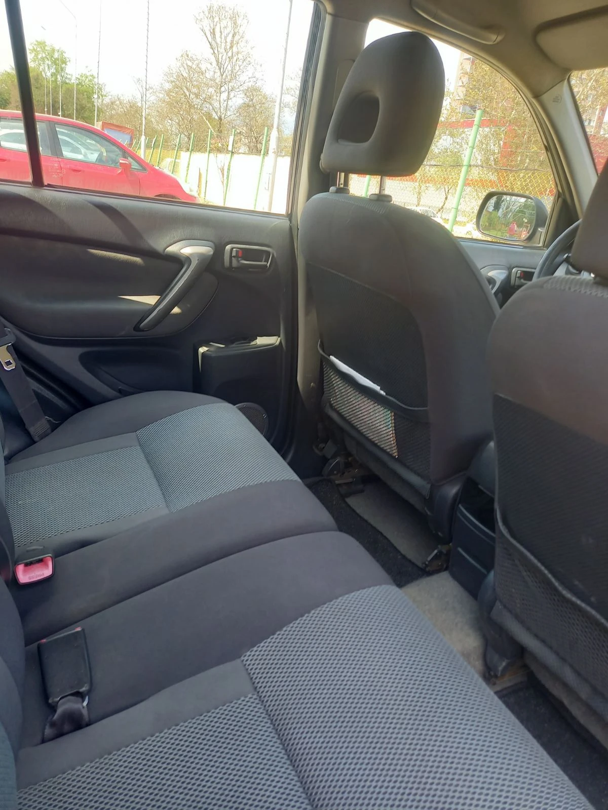 Toyota Rav4, снимка 12 - Автомобили и джипове - 54238246