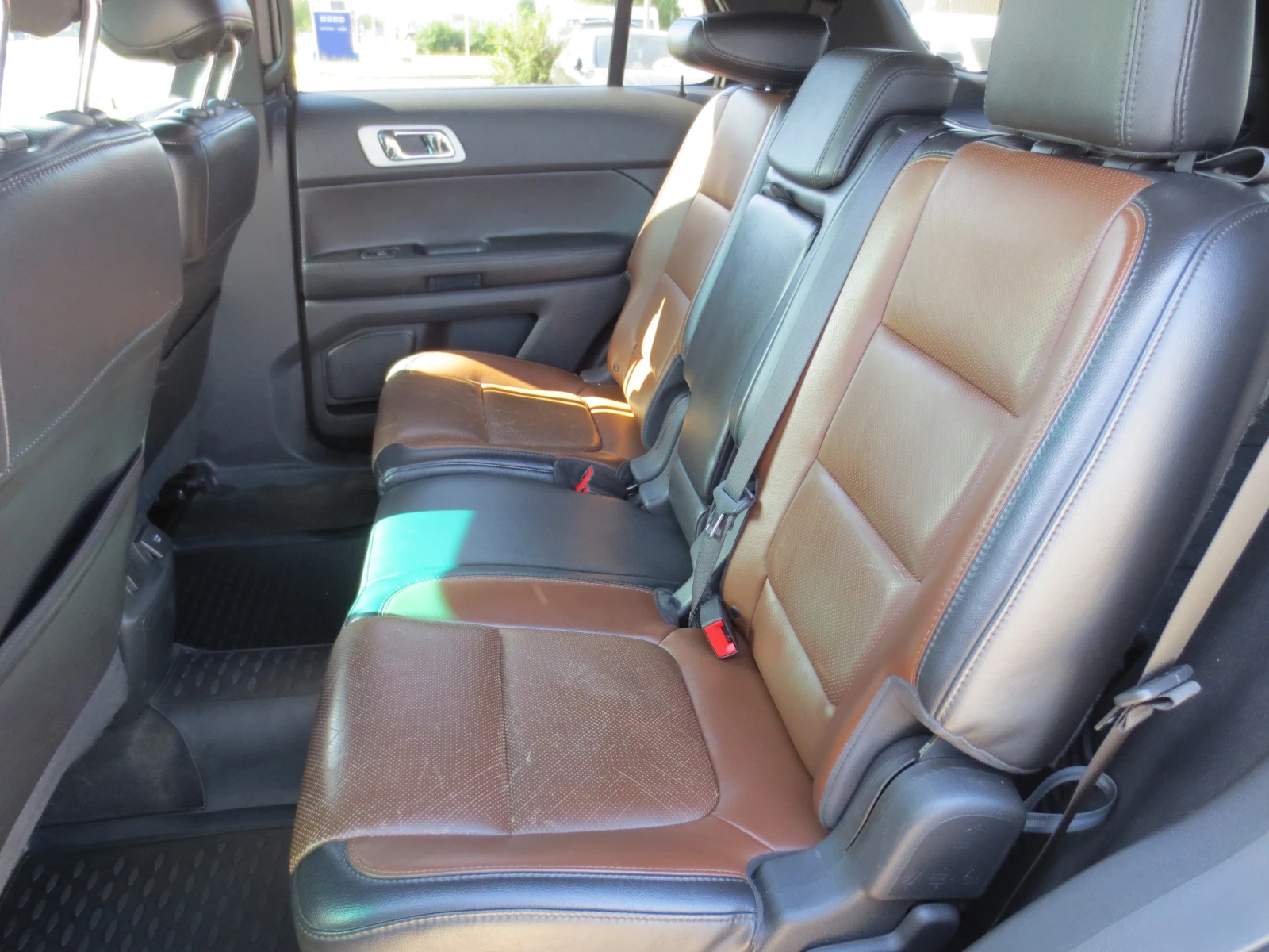 Ford Explorer 3.5 i * ГАЗ* 7ms., снимка 12 - Автомобили и джипове - 55127761