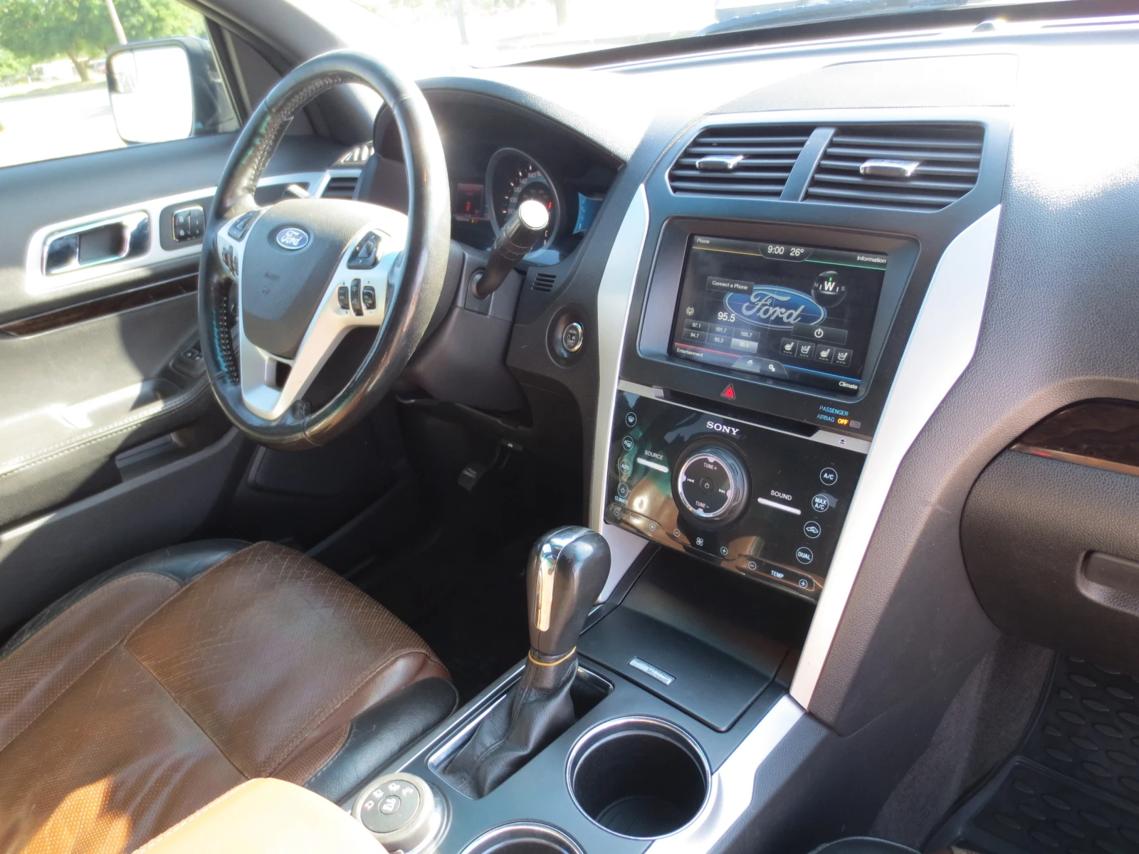 Ford Explorer 3.5 i * ГАЗ* 7ms., снимка 15 - Автомобили и джипове - 55127761