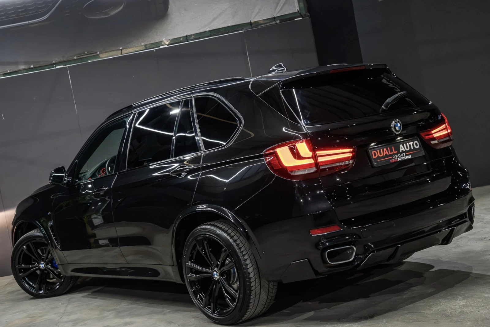 BMW X5 3.0d /M-PERFORMANCE/ LED/ SHADOW LINE/ STAR-STOP/, снимка 4 - Автомобили и джипове - 55684874