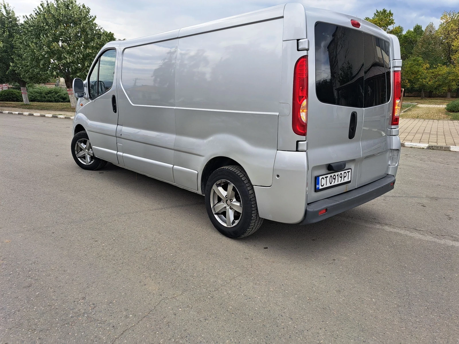 Opel Vivaro 2.0 MAXI KLIMA ТОП   - изображение 6