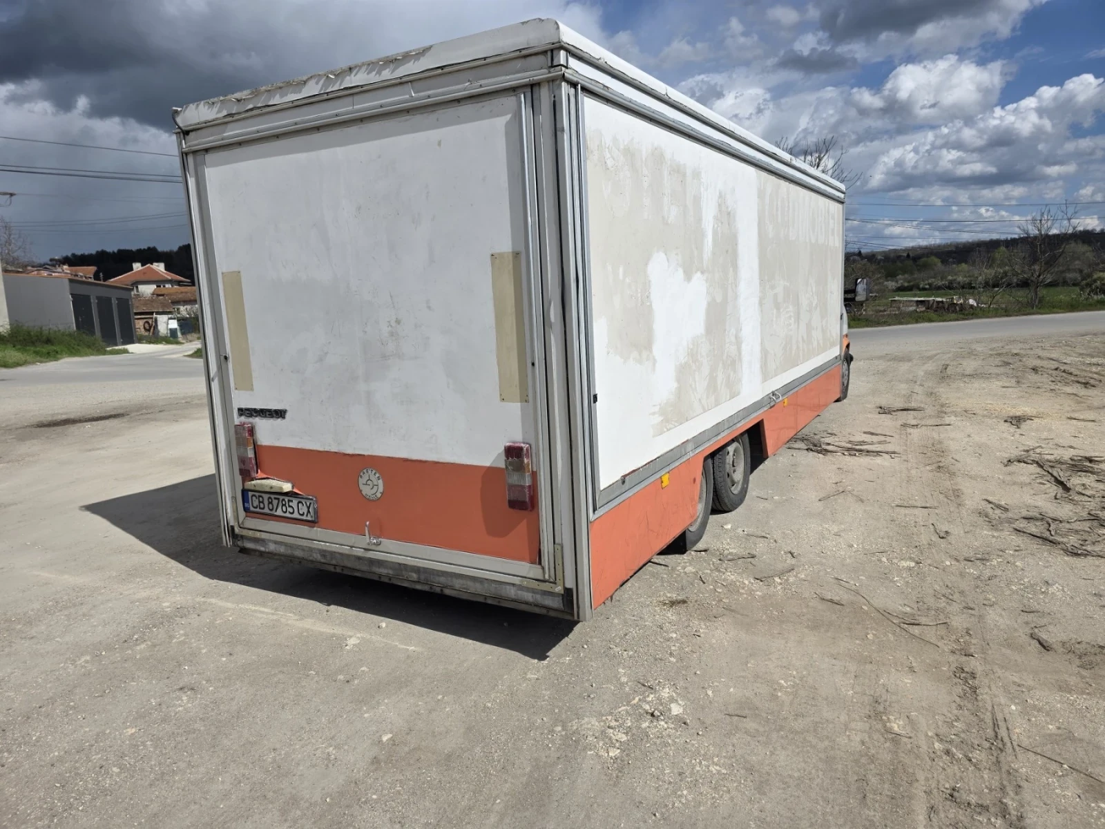 Peugeot J5 2.5 TD   Напълно оборудван Food Truck   Реновиран , снимка 14 - Бусове и автобуси - 54494229
