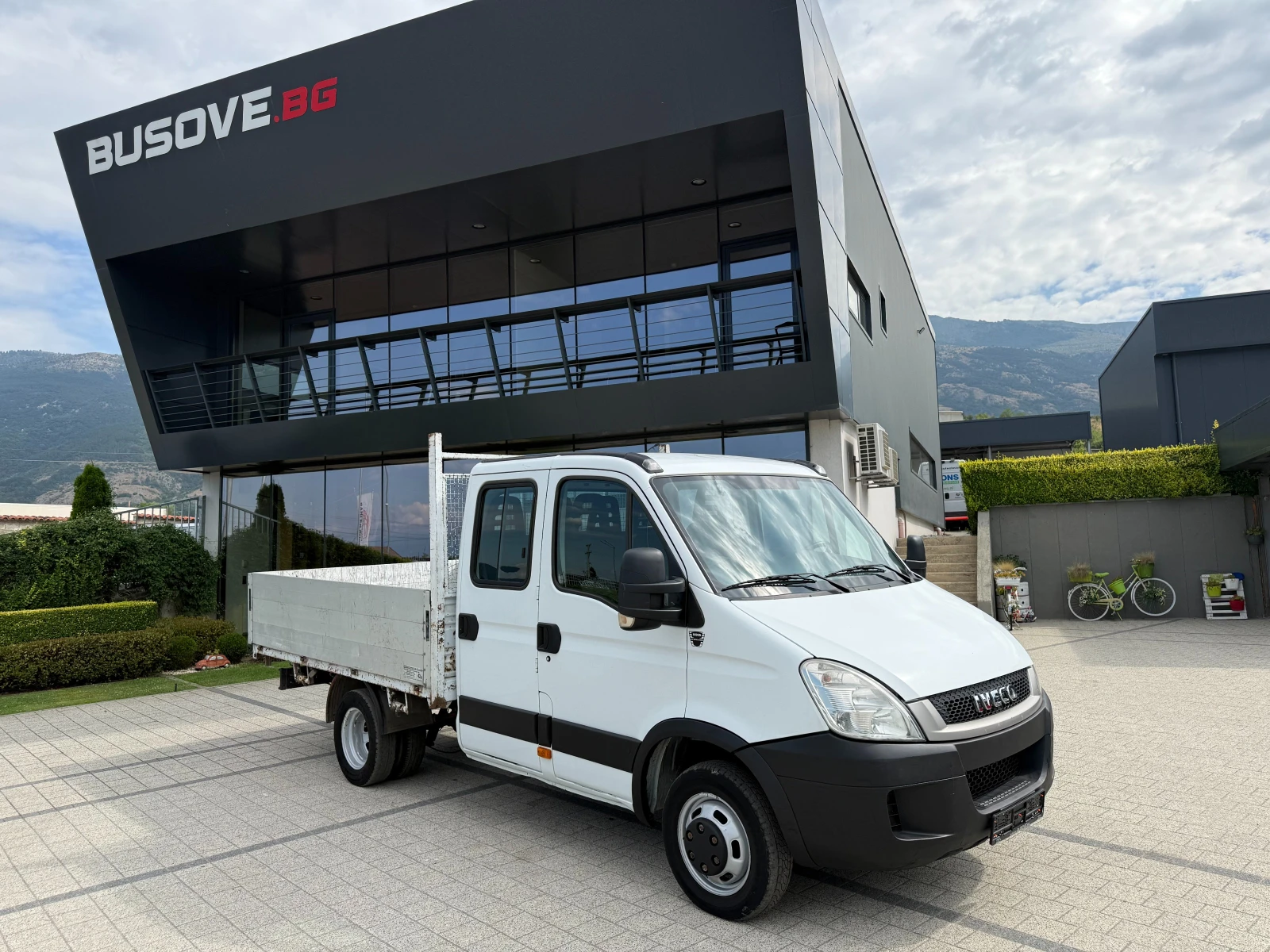 Iveco Daily 35C17 3.0HPI до 3.5т. 3.10м. 7-местен Клима 