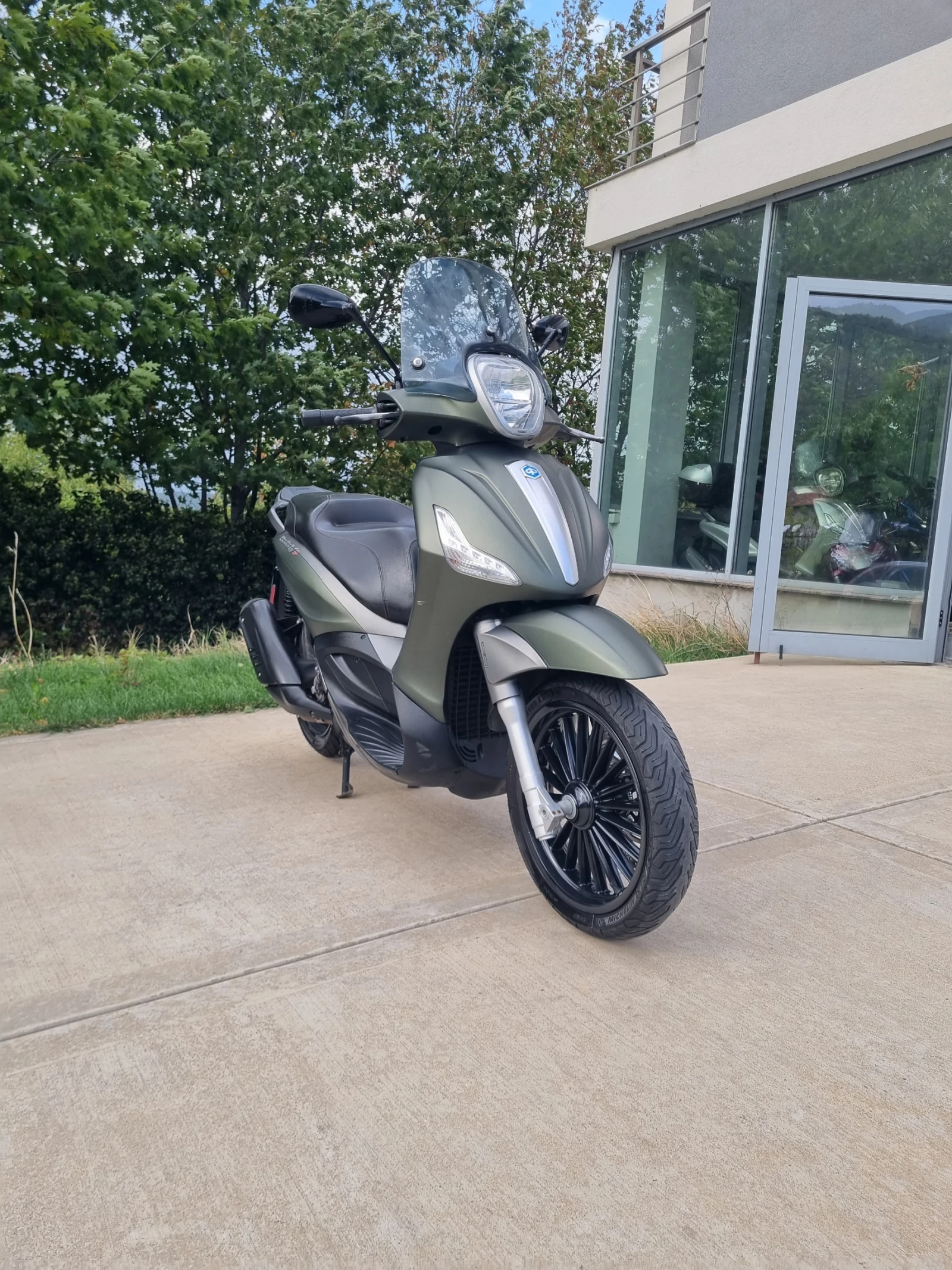 Piaggio Beverly ABS ASR 2019 350 - изображение 10