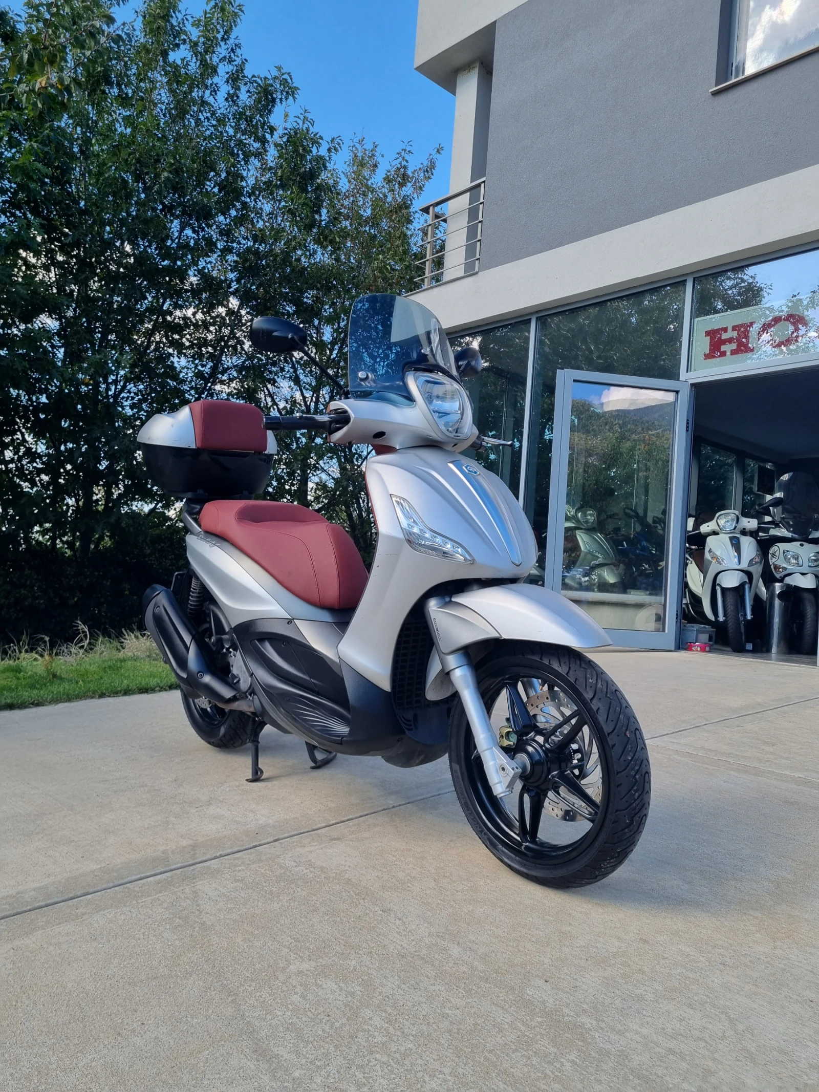 Piaggio Beverly ABS ASR 2019 350 - изображение 2