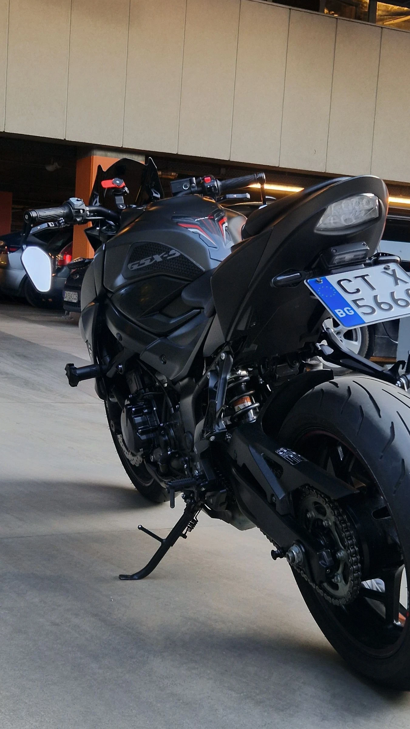 Suzuki Gsx GSX-S 750 - изображение 7