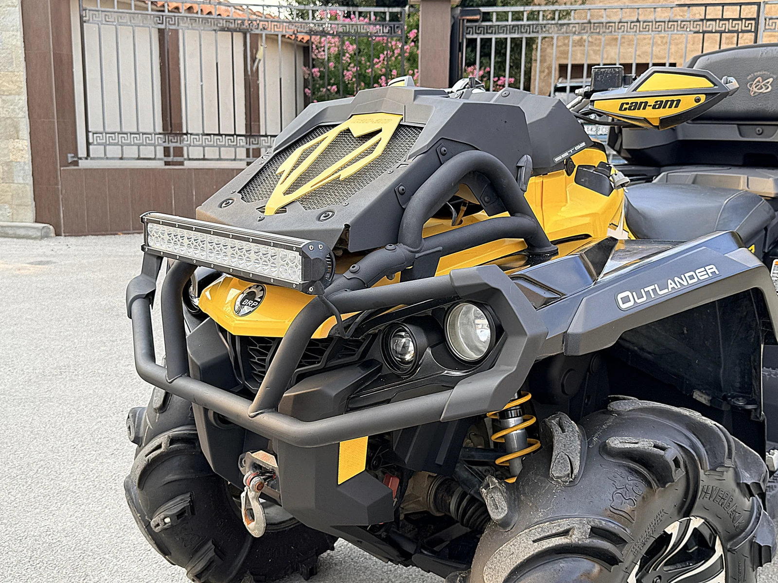 Can-Am Outlander 1000R XMR MAX FOX