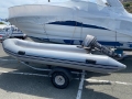 Надуваема лодка Valiant D-380, снимка 1 - Воден транспорт - 37344859
