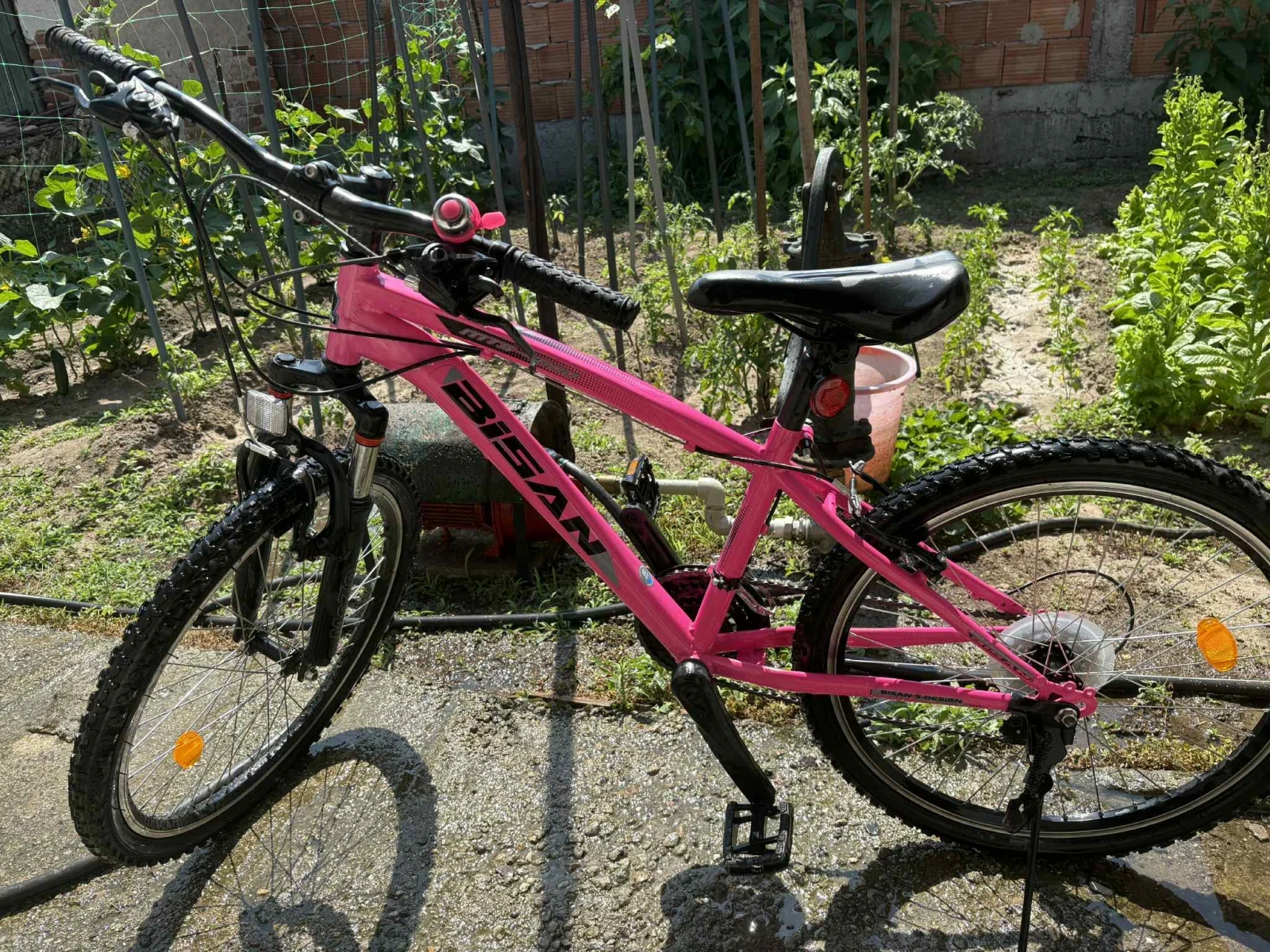 ������� ������ Bisan ������  | Mobile.bg � ����������� 1