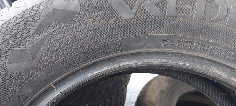 Гуми Всесезонни 215/70R16, снимка 7 - Гуми и джанти - 29888664