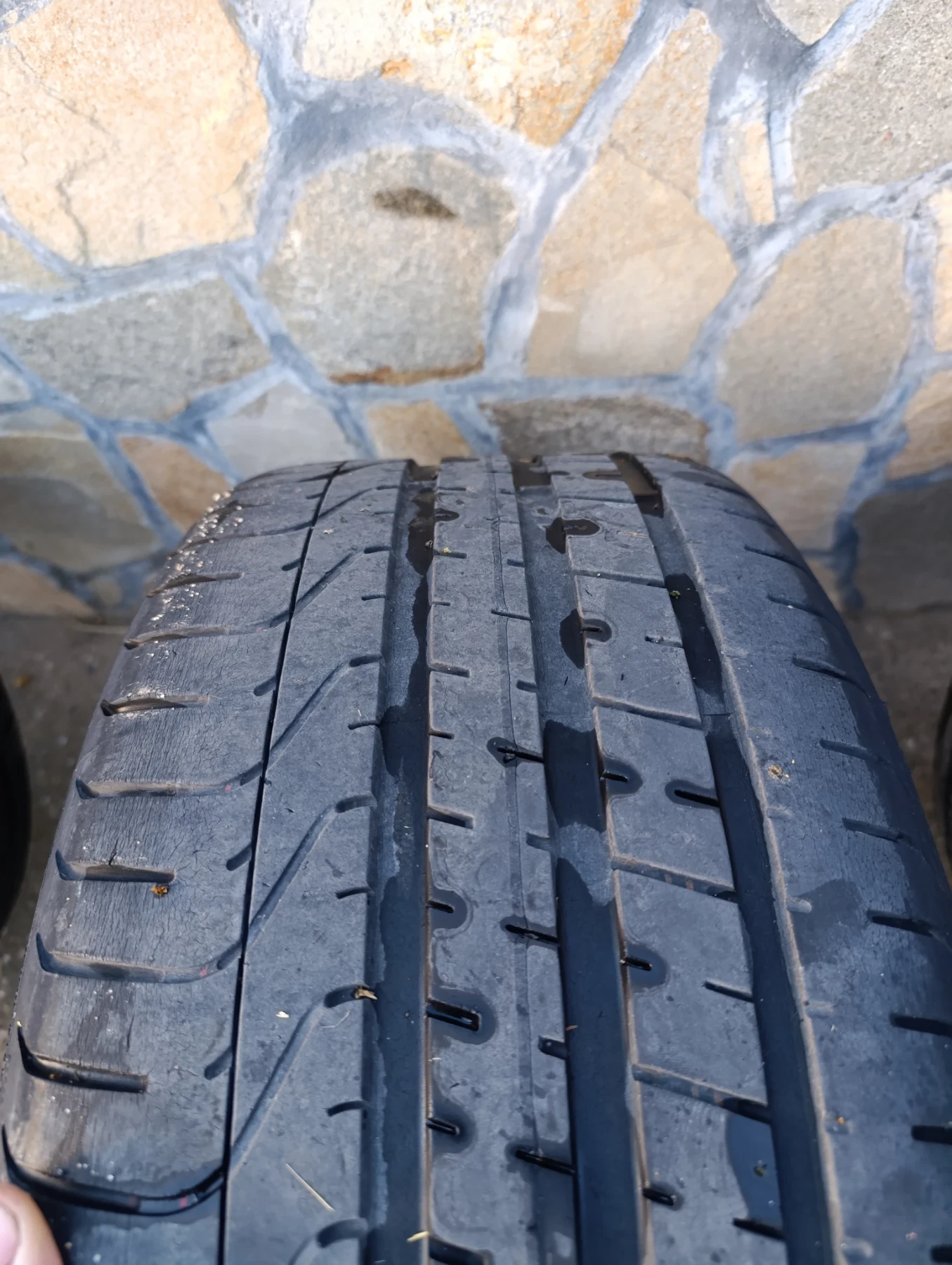    255/40R18 | Mobile.bg   7