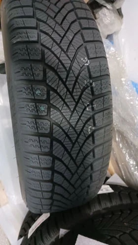    215/60R17  Toyota | Mobile.bg    4