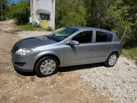 Opel Astra, снимка 2