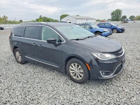 Chrysler Pacifica 3.6l Touring L Plus, снимка 4