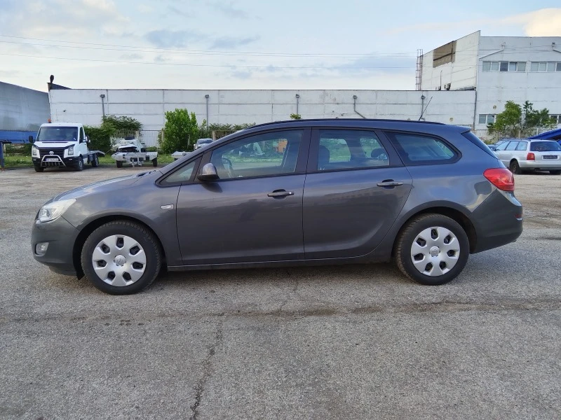 Opel Astra 1.4, снимка 6 - Автомобили и джипове - 45830357