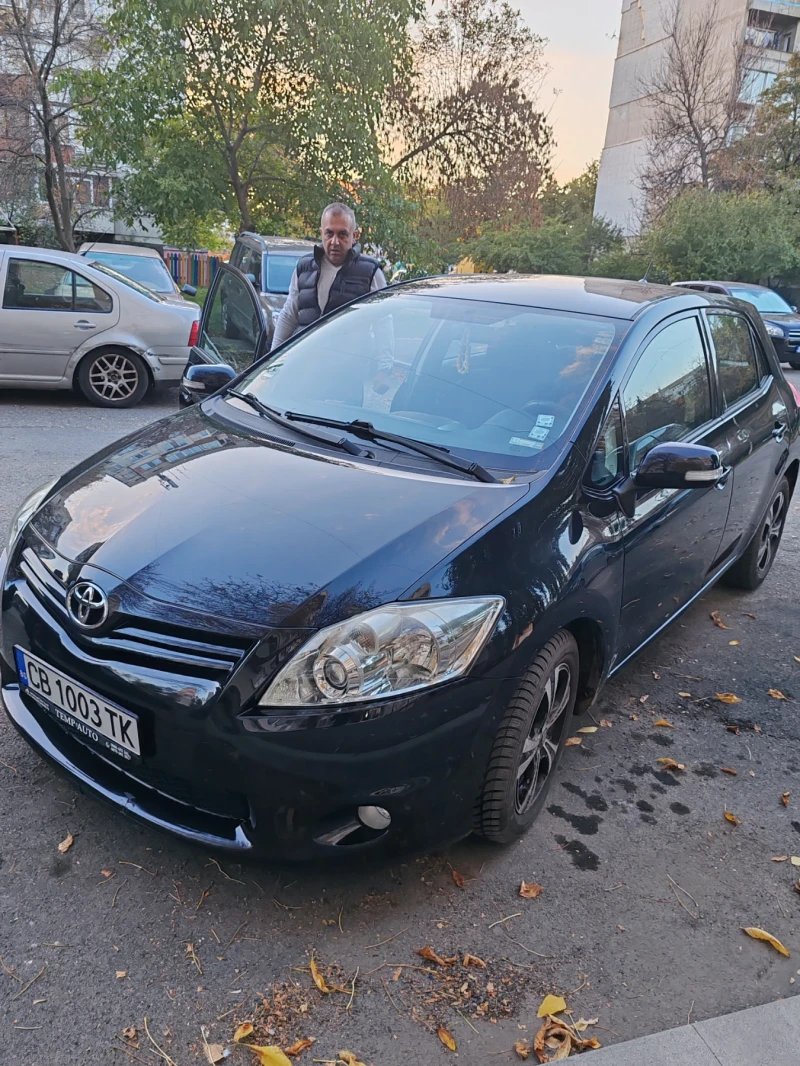 Toyota Auris, снимка 1 - Автомобили и джипове - 47971923