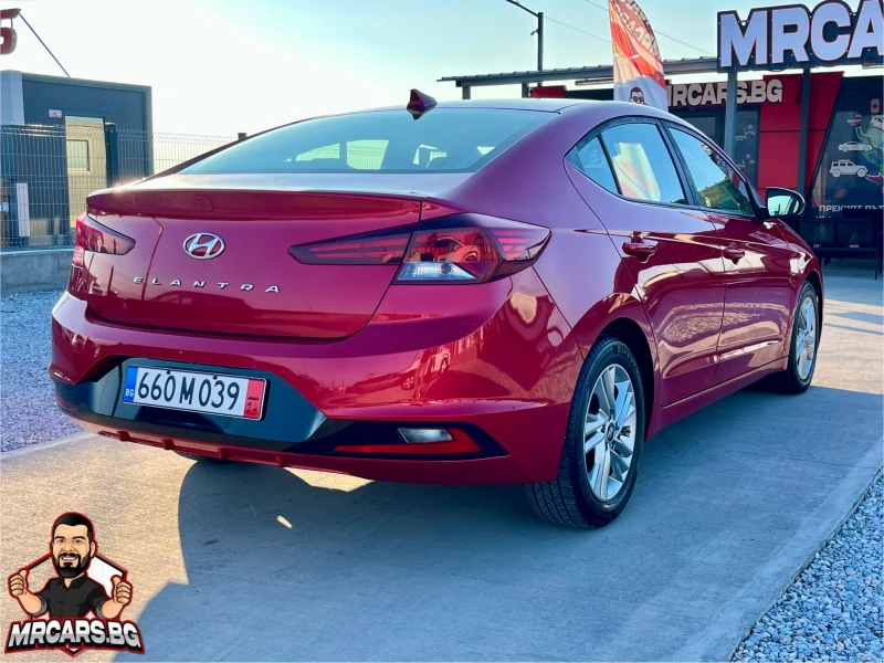 Hyundai Elantra 2.0 (147 Hp) / Автоматик, снимка 4 - Автомобили и джипове - 48390829