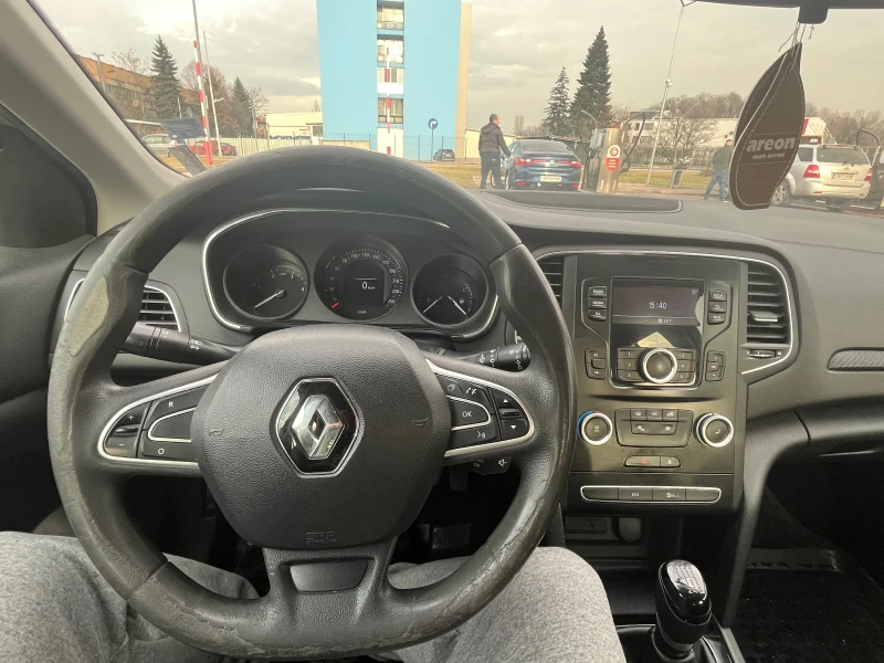 Renault Megane 1.5 dci, снимка 7 - Автомобили и джипове - 48819871