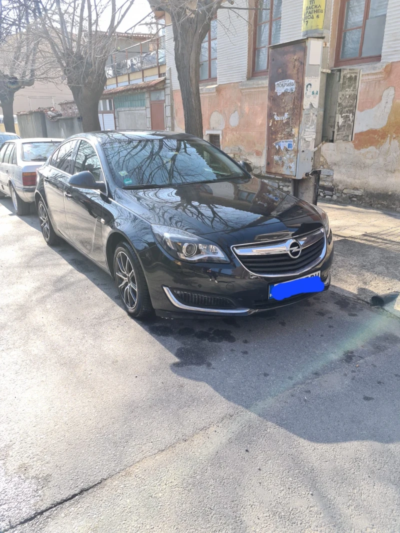 Opel Insignia, снимка 1 - Автомобили и джипове - 48911283