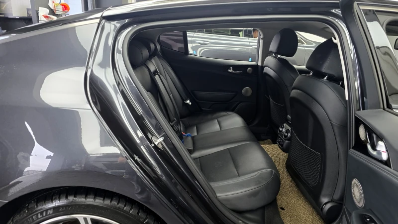 Kia Stinger 3.3T AWD autogeorge.com, снимка 12 - Автомобили и джипове - 52134083