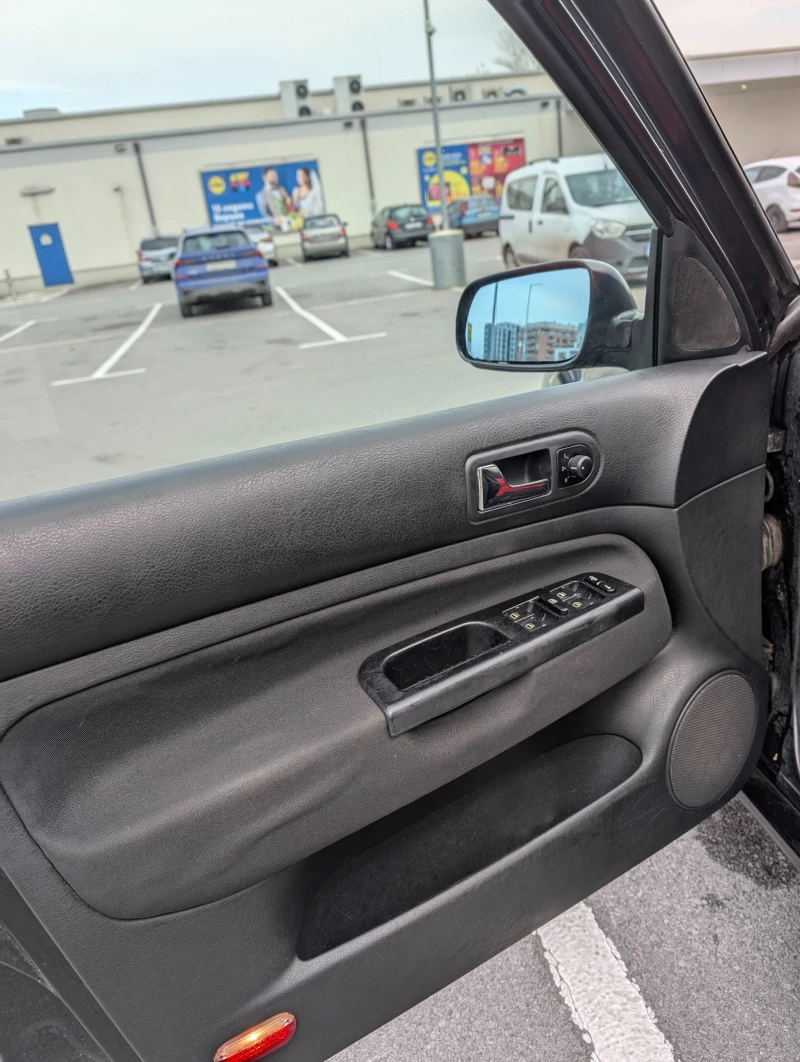 VW Golf, снимка 4 - Автомобили и джипове - 52726660