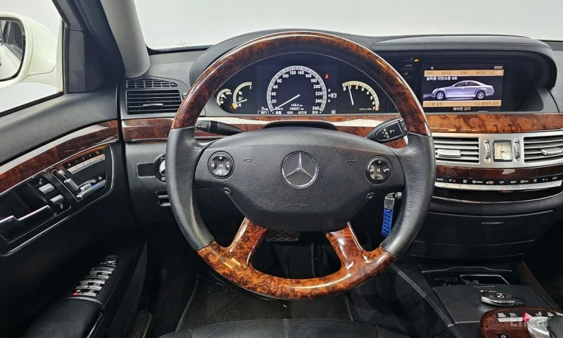 Mercedes-Benz S 550, снимка 13 - Автомобили и джипове - 52820093