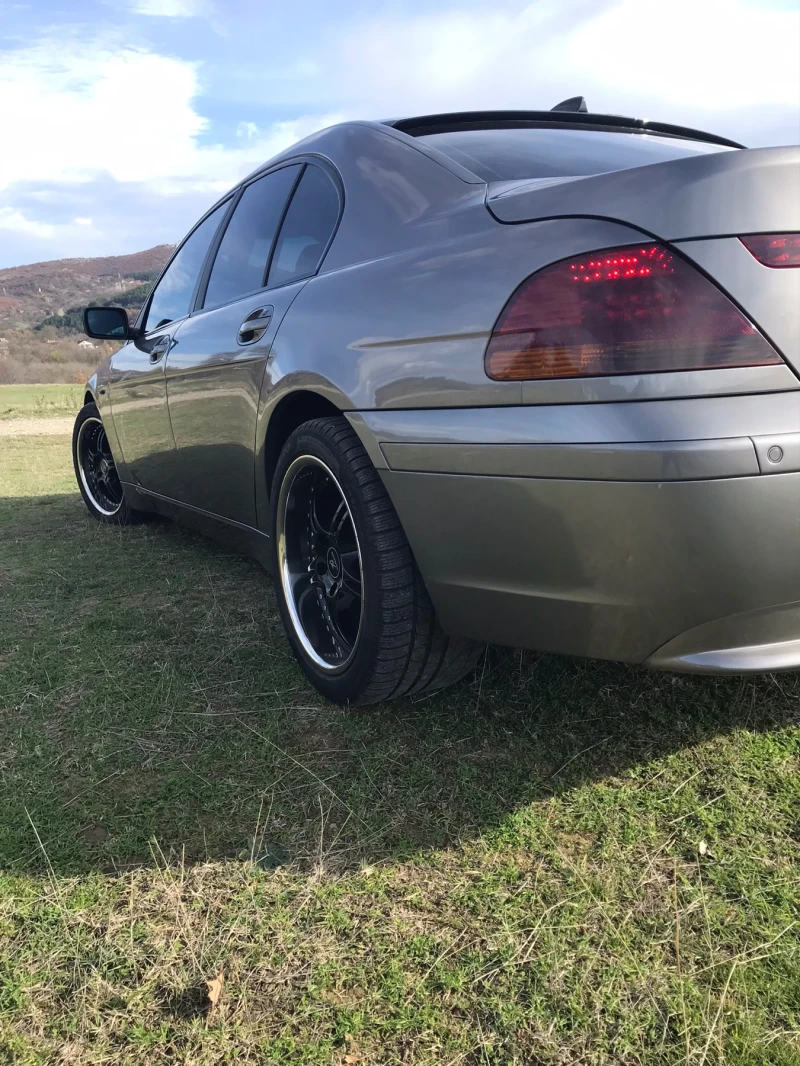 BMW 730, снимка 5 - Автомобили и джипове - 52912442