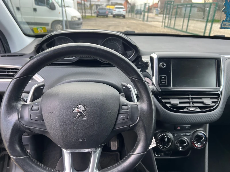 Peugeot 2008, снимка 9 - Автомобили и джипове - 53010745
