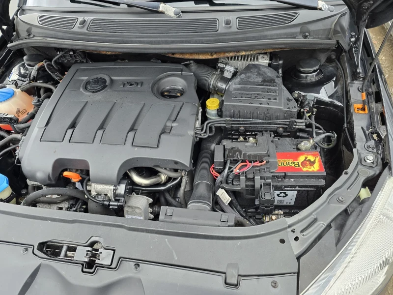 Skoda Fabia 1.6 TDI, снимка 11 - Автомобили и джипове - 53283657