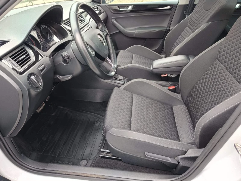 Skoda Rapid, снимка 16 - Автомобили и джипове - 53385113
