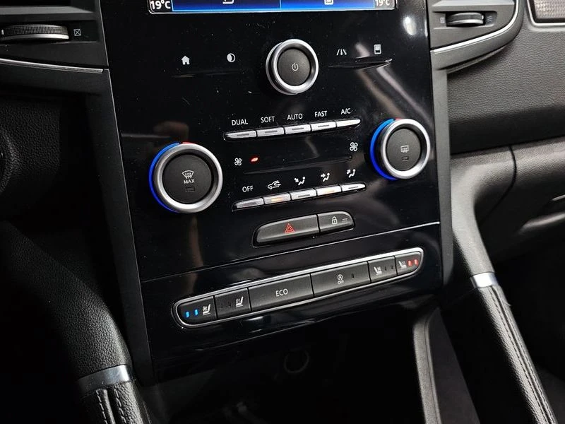 Renault Samsung QM6 2.0 Automatic, снимка 17 - Автомобили и джипове - 55728988