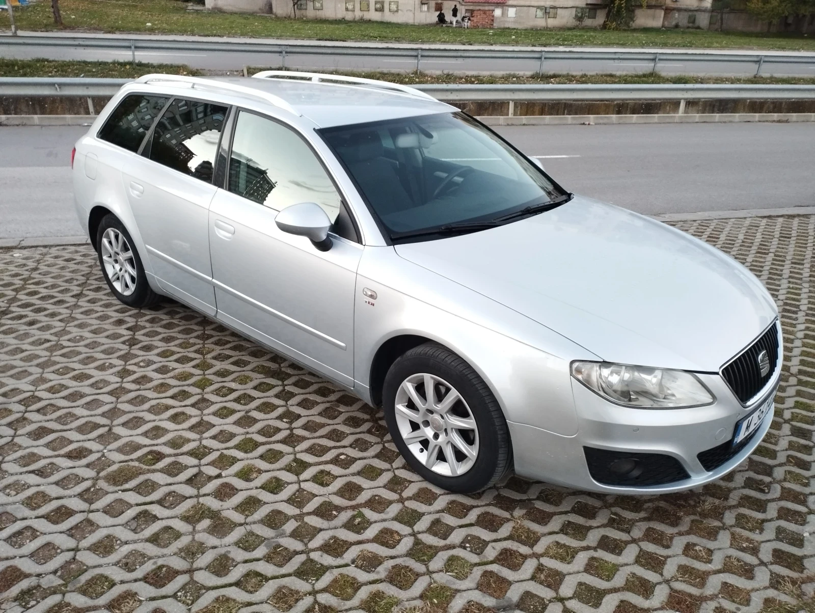 Seat Exeo 2.0 TDI 143 ps, снимка 1