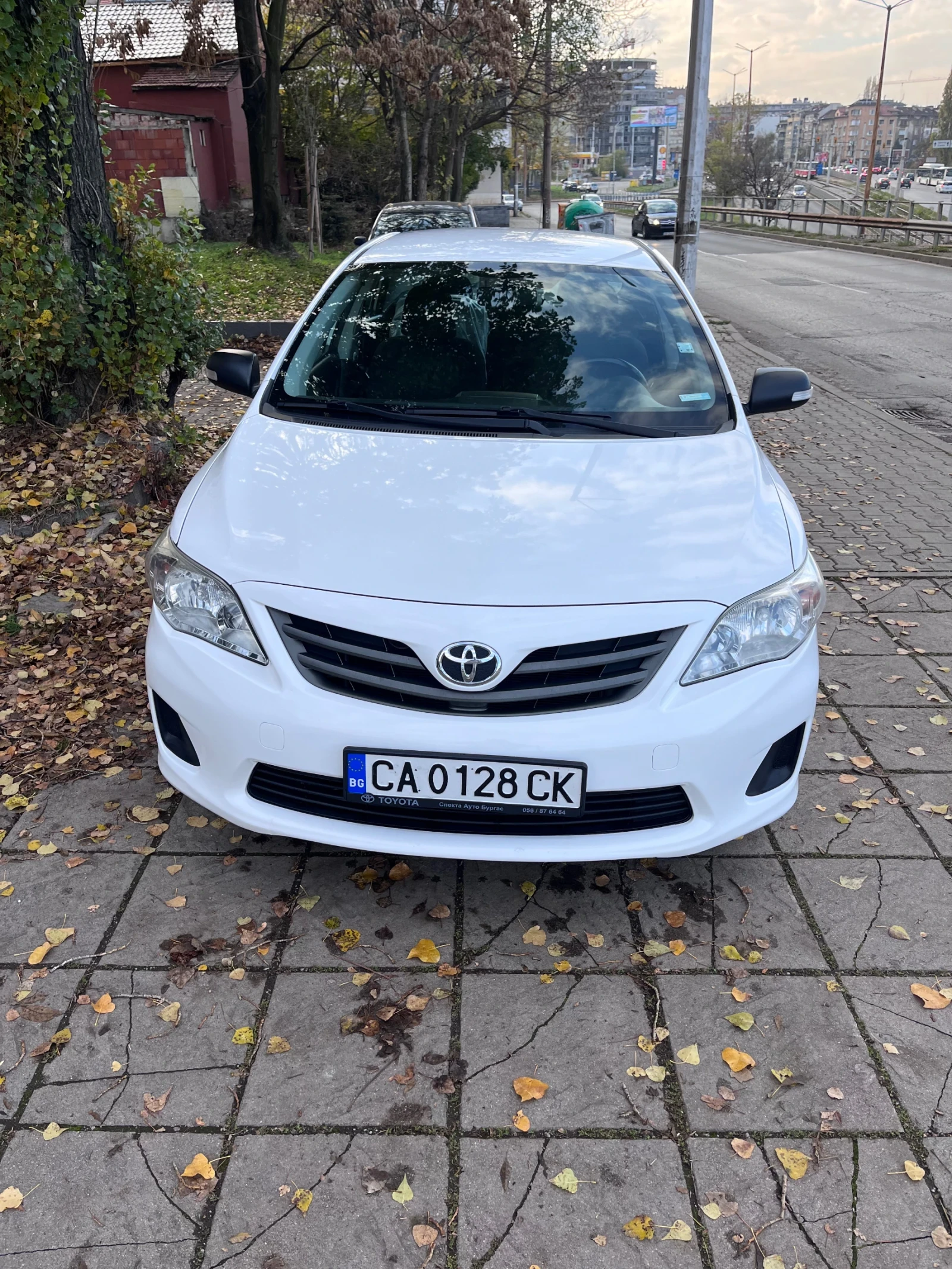 Toyota Corolla 1.6 vvti, снимка 1