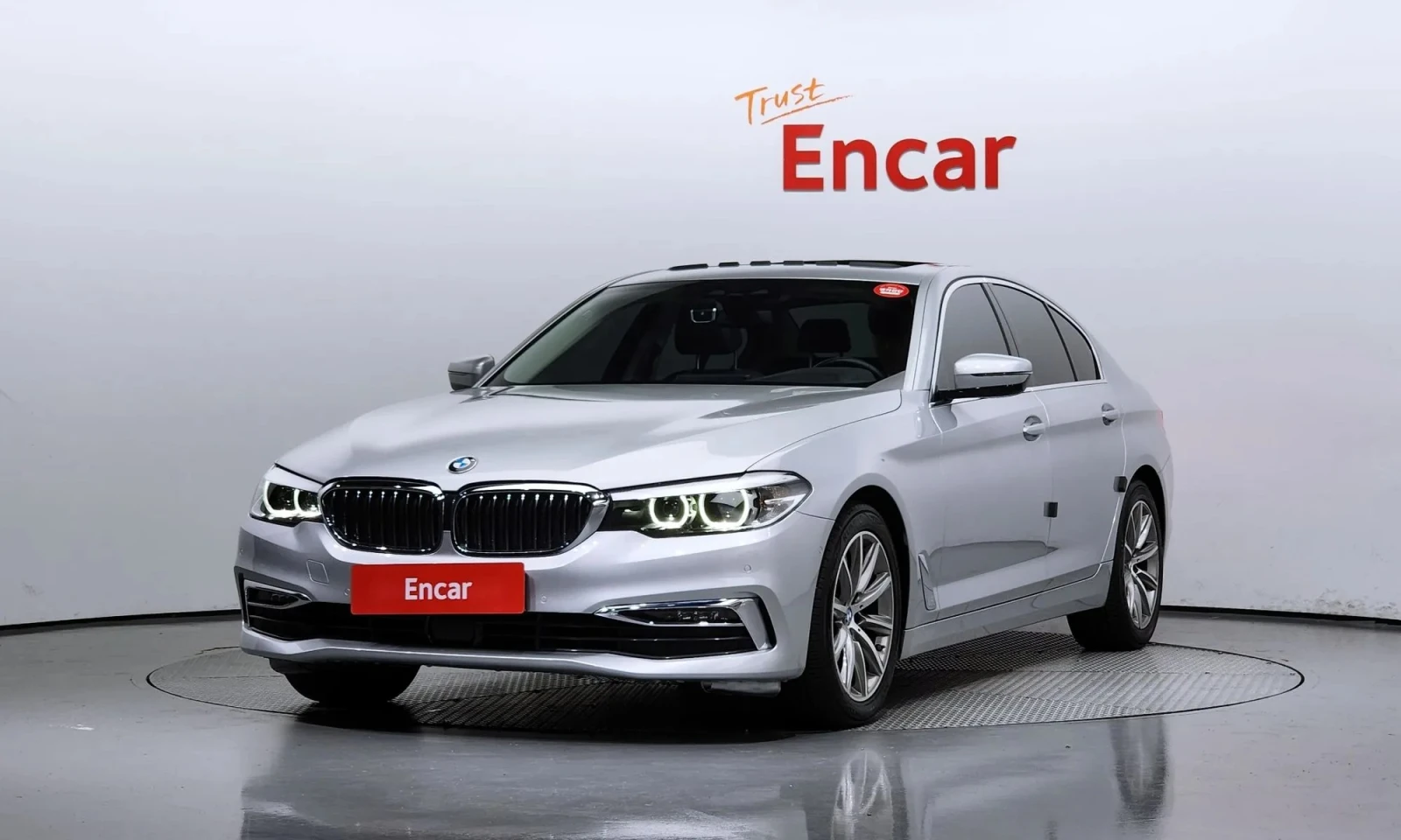 BMW 520 5 Series (G30) 520I Luxury, снимка 1