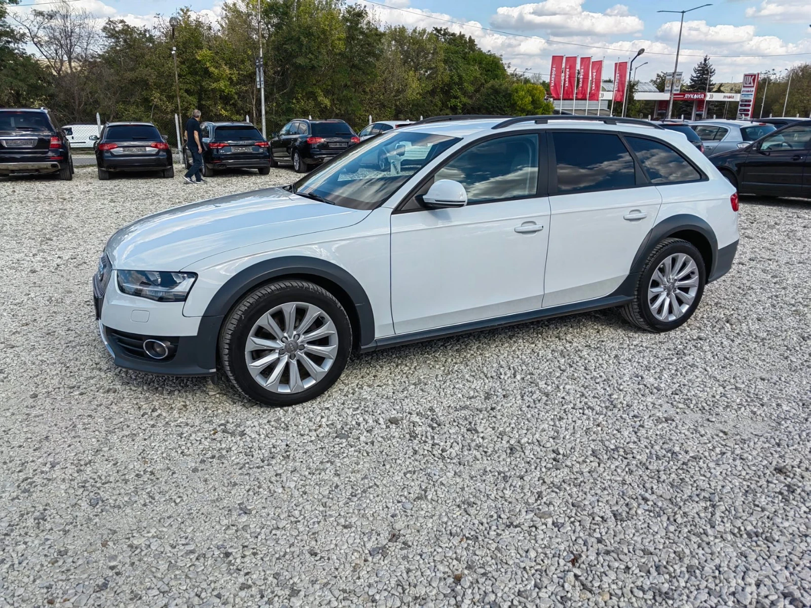 Audi A4 Allroad 2.0tdi * 4x4* S-Tronik* UNIKAT*  - изображение 3