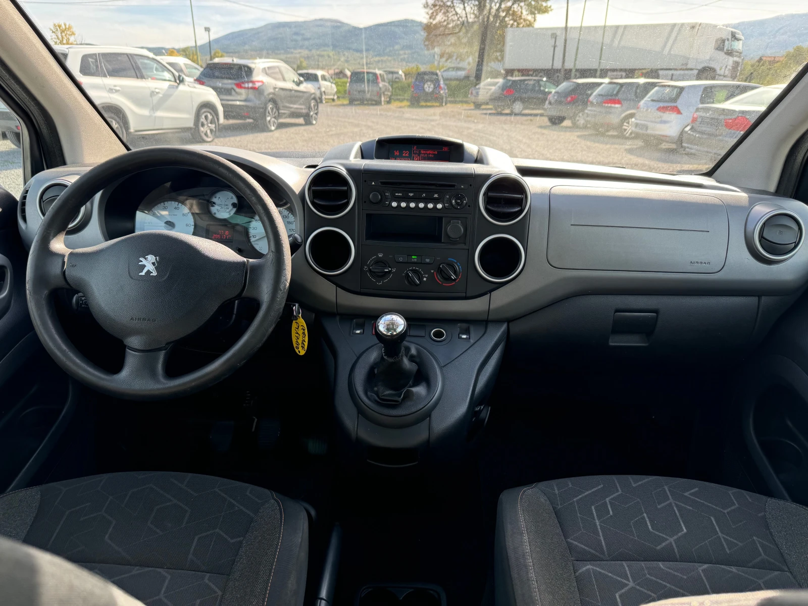 Peugeot Partner 1.6 HDI EURO 6 - изображение 10