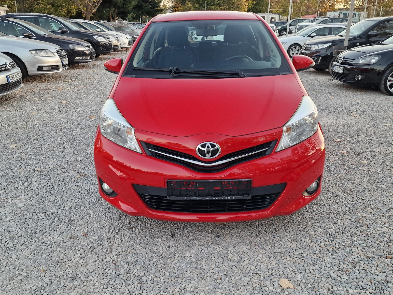 Toyota Yaris 1.3VVTI-99k.s-EURO5-6sk - изображение 2