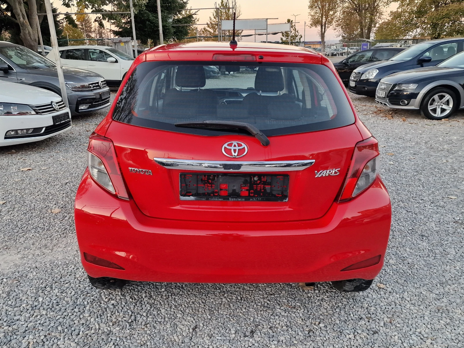 Toyota Yaris 1.3VVTI-99k.s-EURO5-6sk - изображение 5