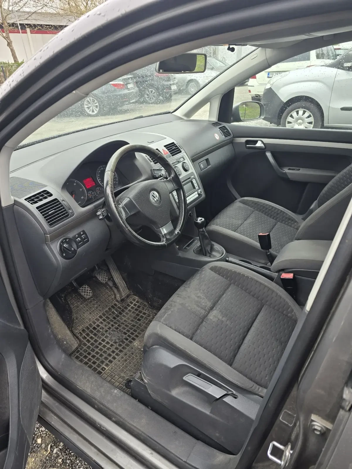 VW Touran  - изображение 5