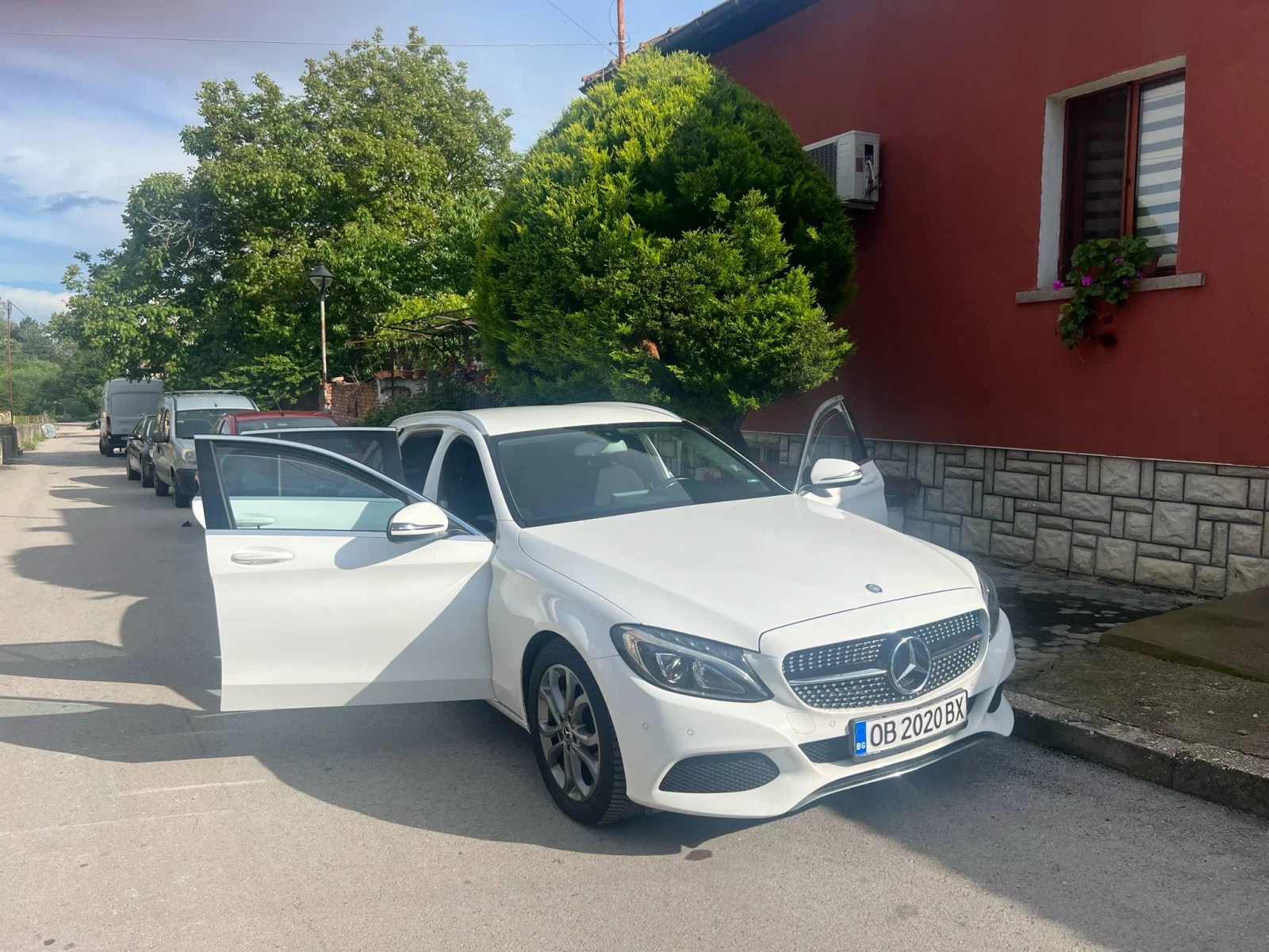 Mercedes-Benz C 180 LED, НАВИ, Парктроник, Park Assistant, 2 Ключа - изображение 3