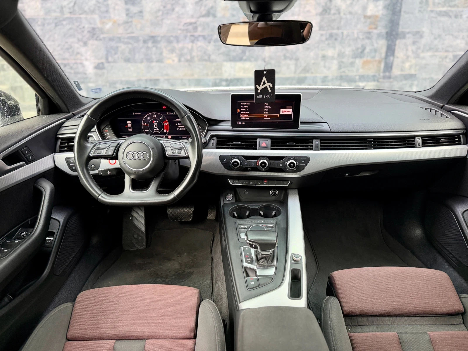 Audi A4 2.0TDI, S-line, Face - изображение 9