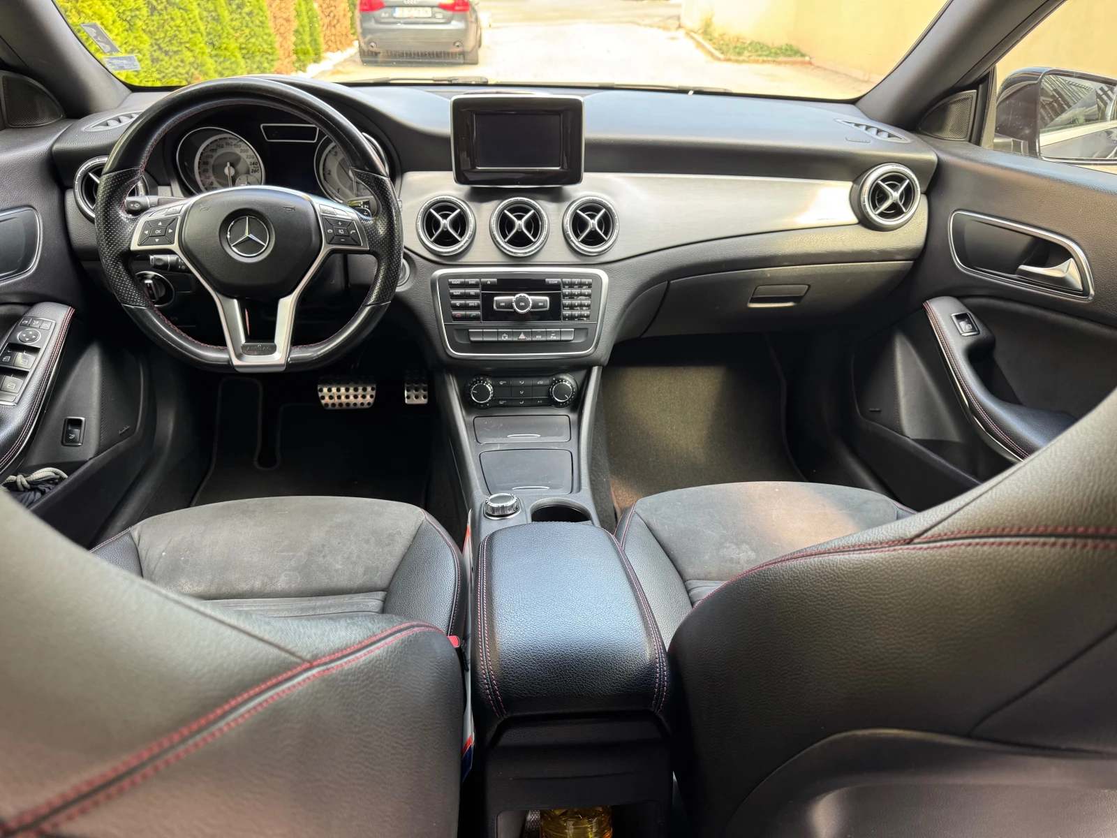 Mercedes-Benz CLA 220 AMG-LED-BI XENON-NAVI-KAMERA-HARMAN KARDON-FULL*  - изображение 8