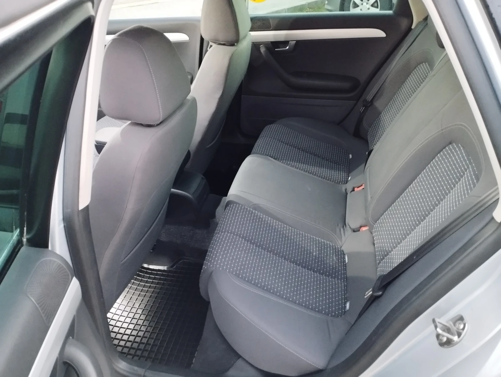 Seat Exeo 2.0 CDI 143 ps | Mobile.bg   12