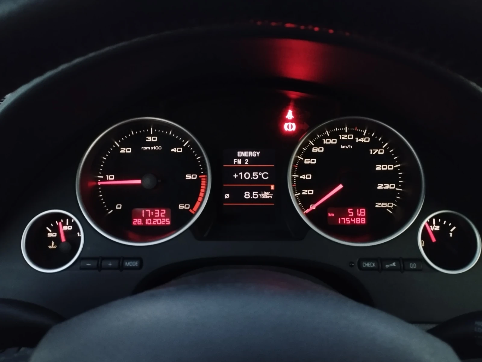 Seat Exeo 2.0 CDI 143 ps - изображение 10