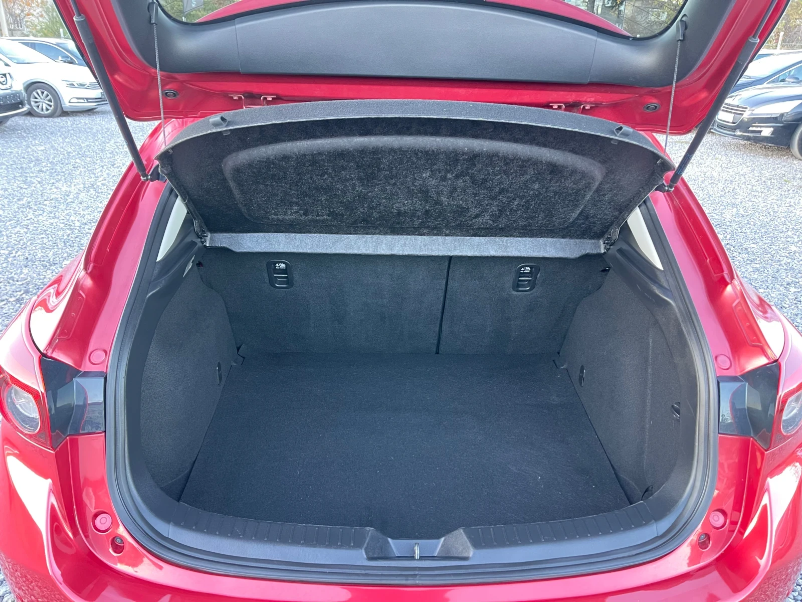 Mazda 3 2.2D, Skyactive, , , Head Up | Mobile.bg   15