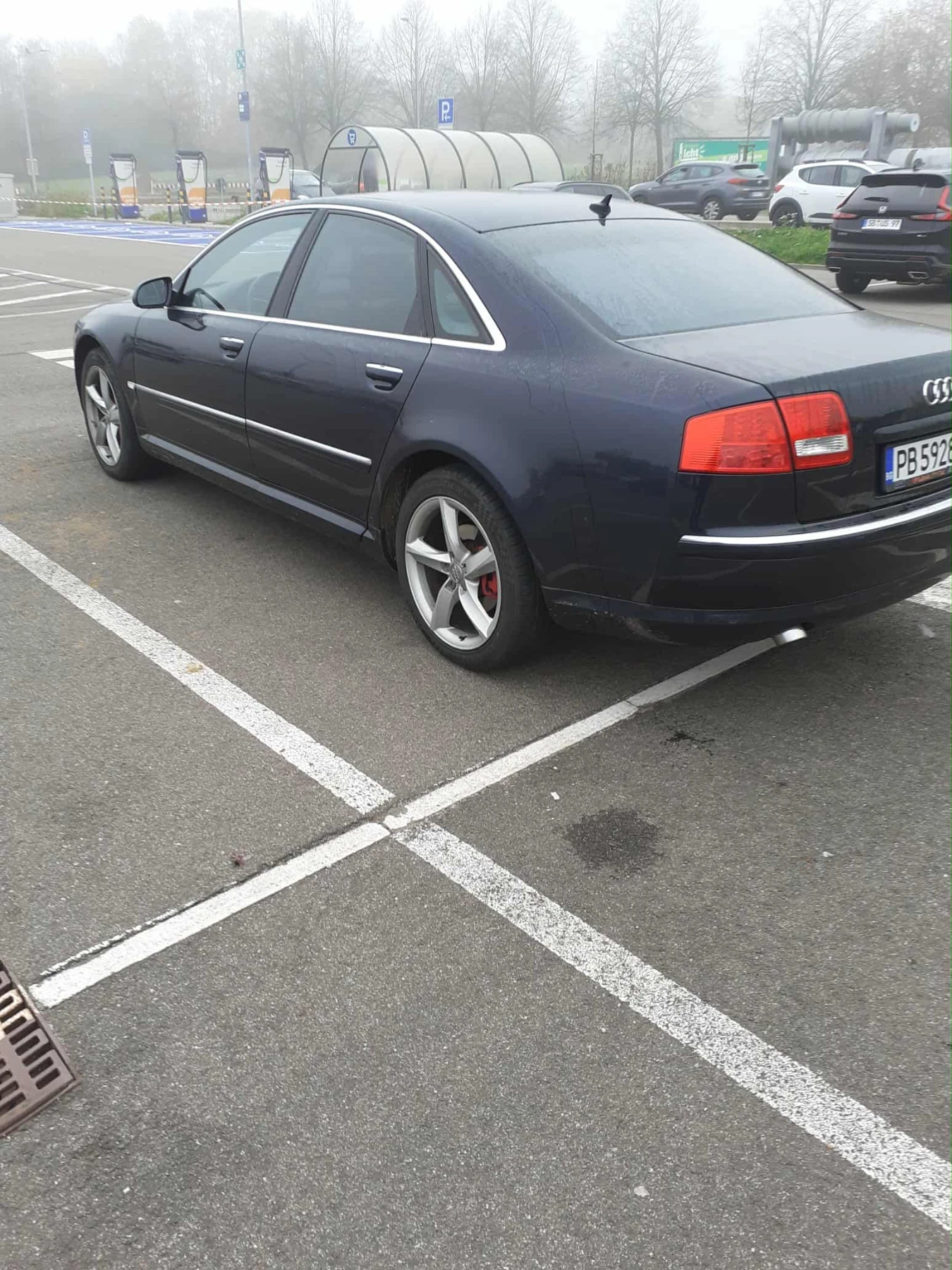 Audi A8 Quattro  - изображение 5