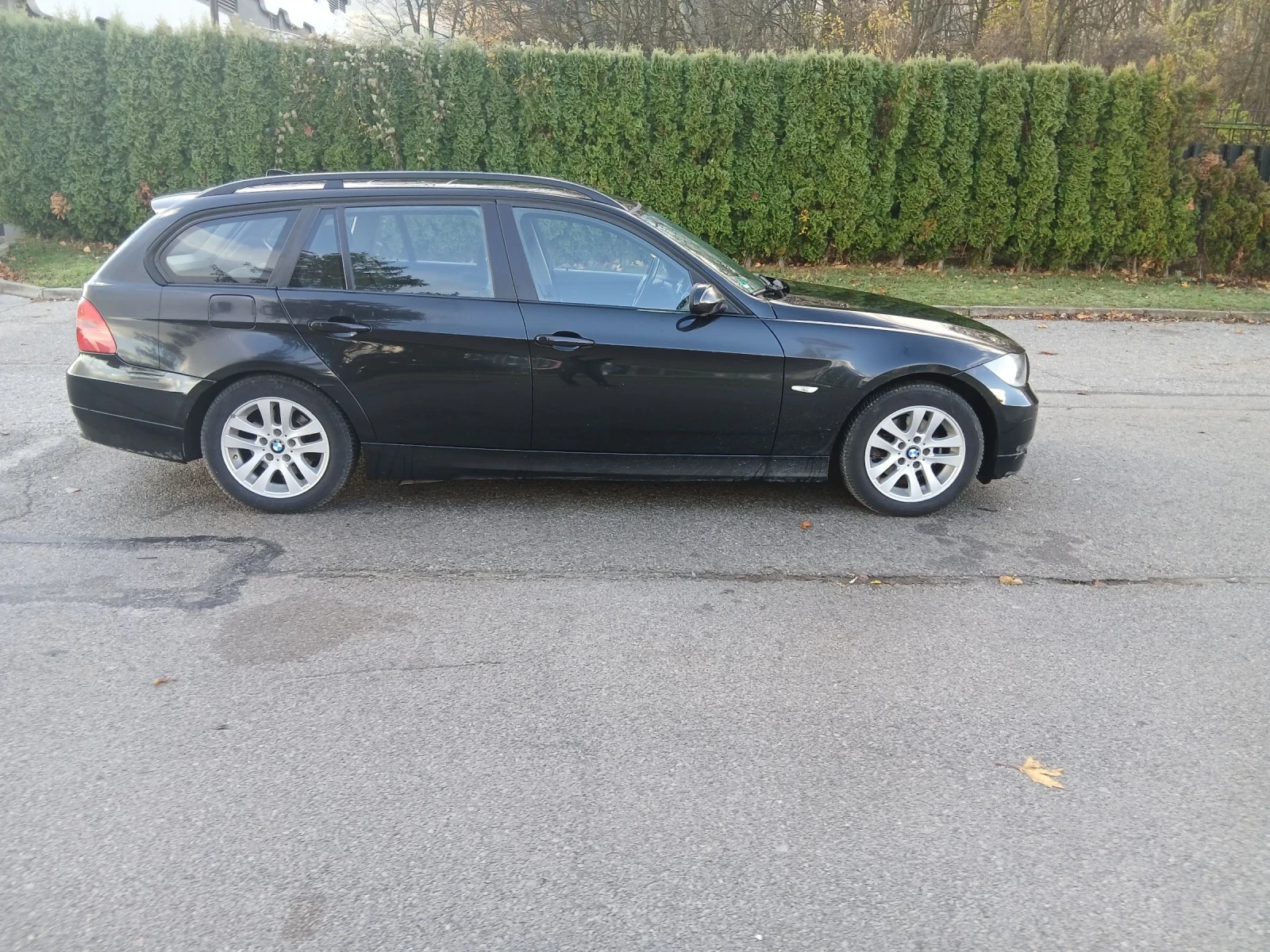 BMW 320 D NAVI, PDC, PANORAMA - изображение 3